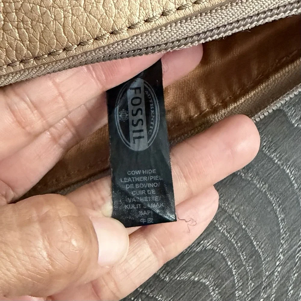 Fossil this preowned